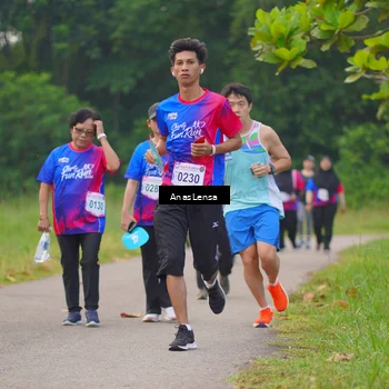 Runner Photo 8136629