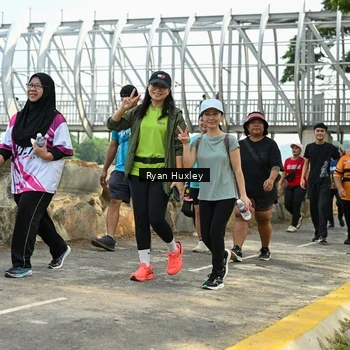 Runner Photo 8136655