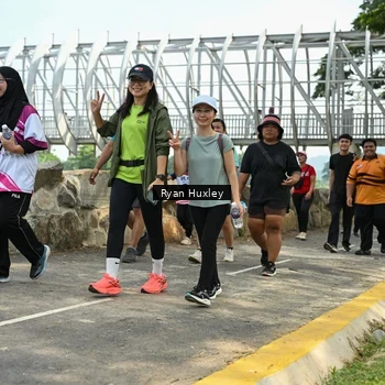 Runner Photo 8136659