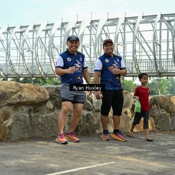 Runner Photo 8136725