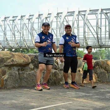 Runner Photo 8136731
