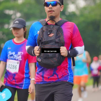 Runner Photo 8136747