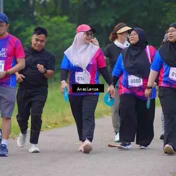 Runner Photo 8136777