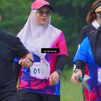 Runner Photo 8136787