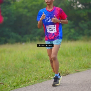 Runner Photo 8136826