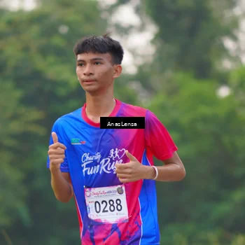 Runner Photo 8136833