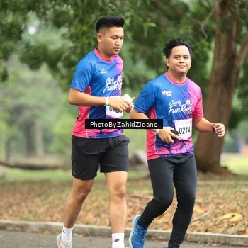 Runner Photo 8136845