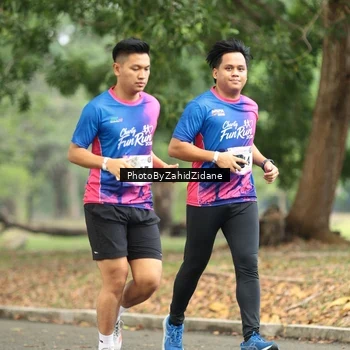 Runner Photo 8136847