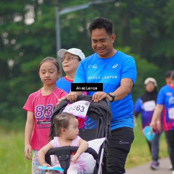Runner Photo 8136862