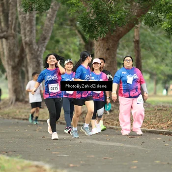 Runner Photo 8136869