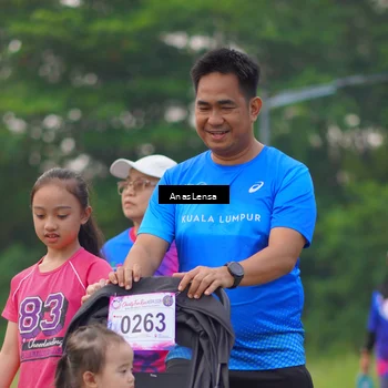 Runner Photo 8136875