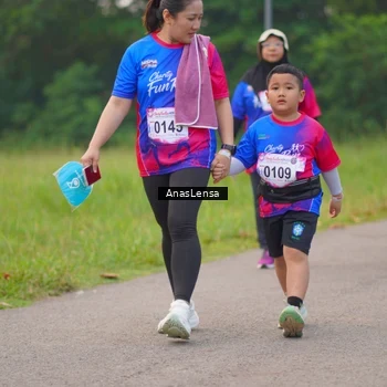 Runner Photo 8136888