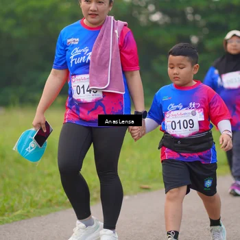 Runner Photo 8136891