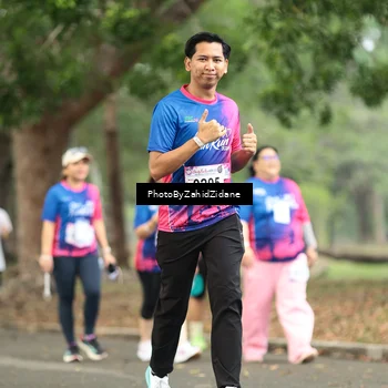 Runner Photo 8136899
