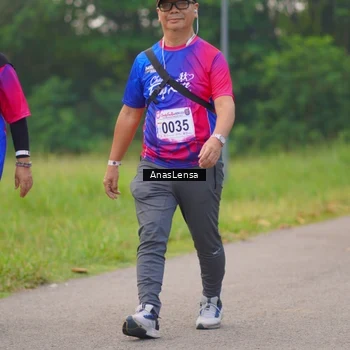 Runner Photo 8136902