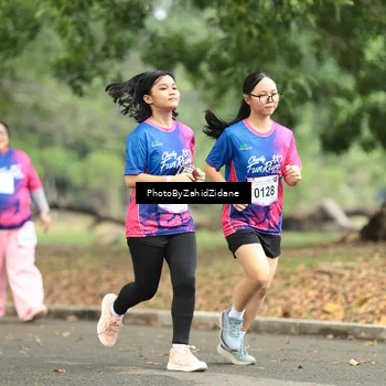 Runner Photo 8136905