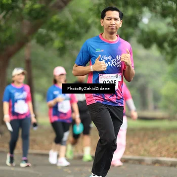 Runner Photo 8136911