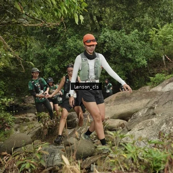 Runner Photo 8136915