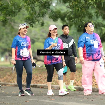 Runner Photo 8136934