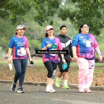 Runner Photo 8136935