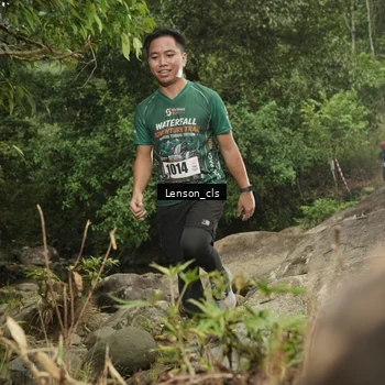 Runner Photo 8136941