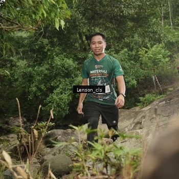 Runner Photo 8136946