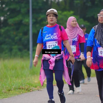 Runner Photo 8136959
