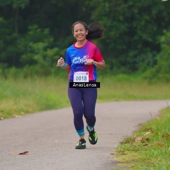 Runner Photo 8136986