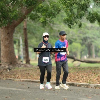 Runner Photo 8137007