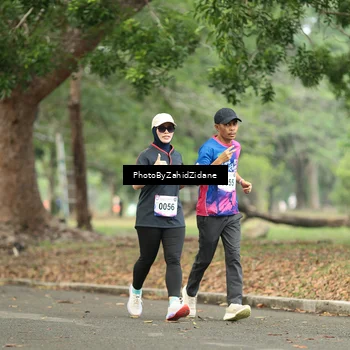 Runner Photo 8137013