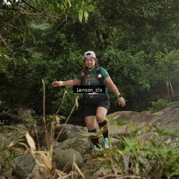Runner Photo 8137111