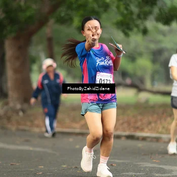 Runner Photo 8137316