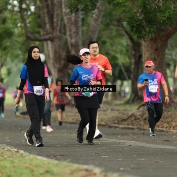 Runner Photo 8137353