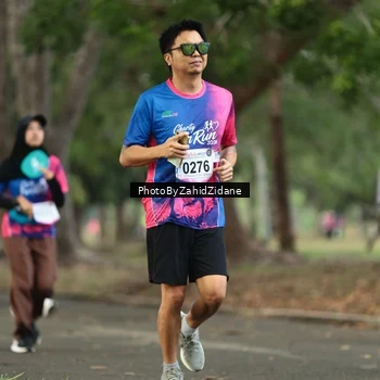 Runner Photo 8137382