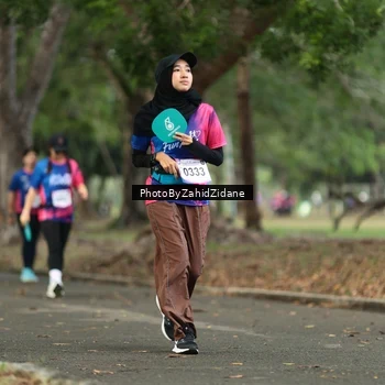 Runner Photo 8137385