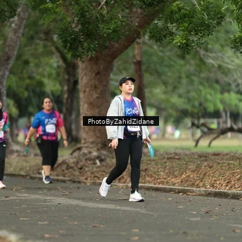 Runner Photo 8137428
