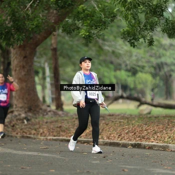 Runner Photo 8137430