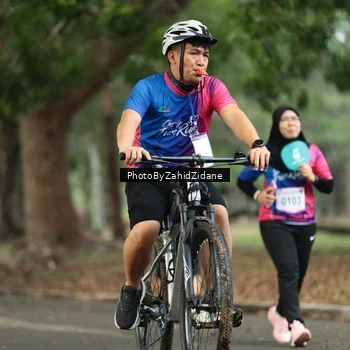 Runner Photo 8137442