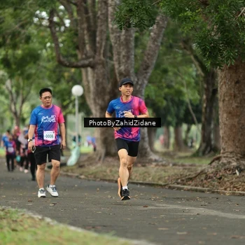 Runner Photo 8137454