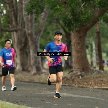 Runner Photo 8137459