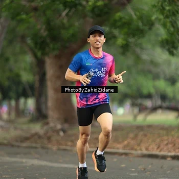 Runner Photo 8137463