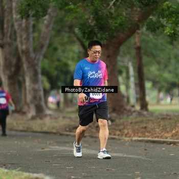 Runner Photo 8137469