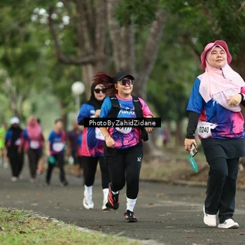 Runner Photo 8137477