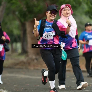 Runner Photo 8137481