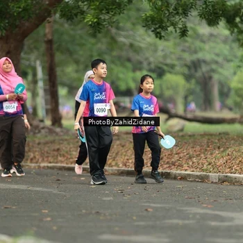 Runner Photo 8137494