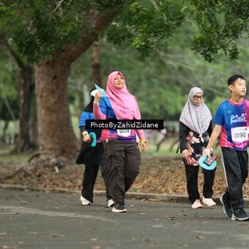 Runner Photo 8137498