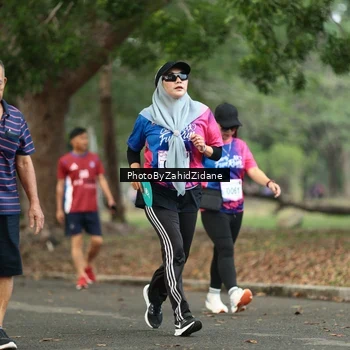 Runner Photo 8137502