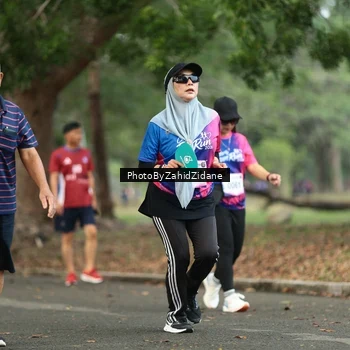 Runner Photo 8137504