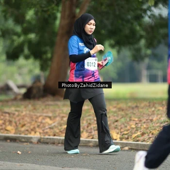 Runner Photo 8137534