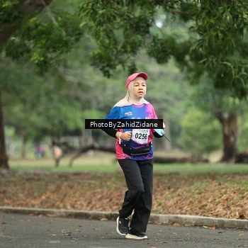 Runner Photo 8137550